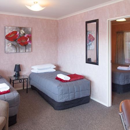 Motel Те Куити Екстериор снимка