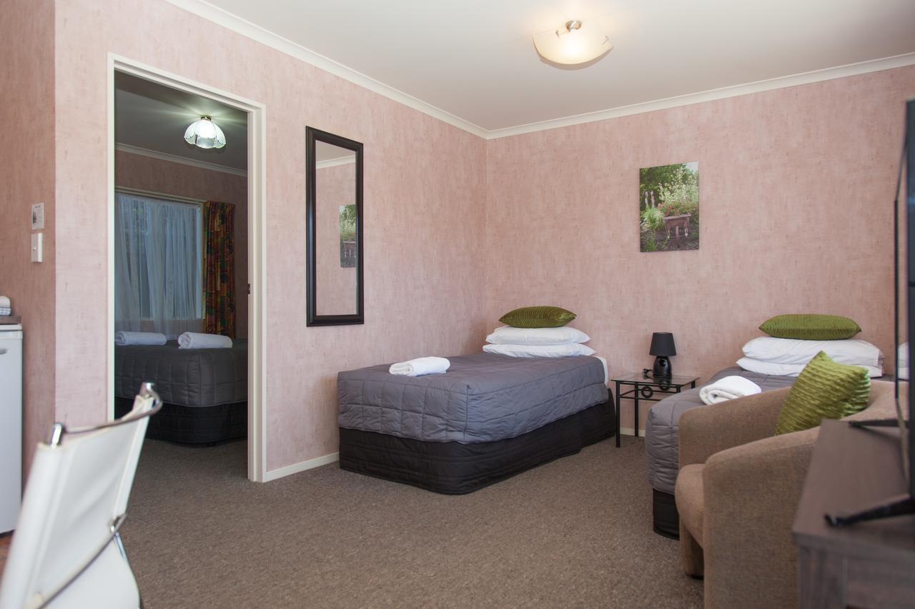 Motel Те Куити Екстериор снимка